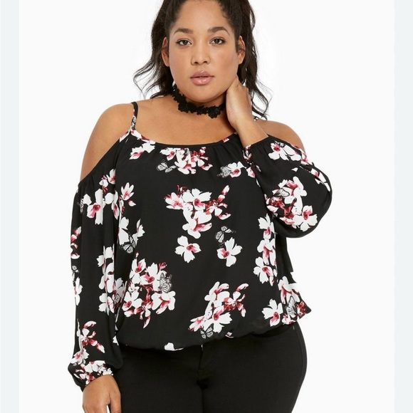 Torrid women’s size 4X Georgette, floral, print, cold, shoulder top - Picture 2 of 12